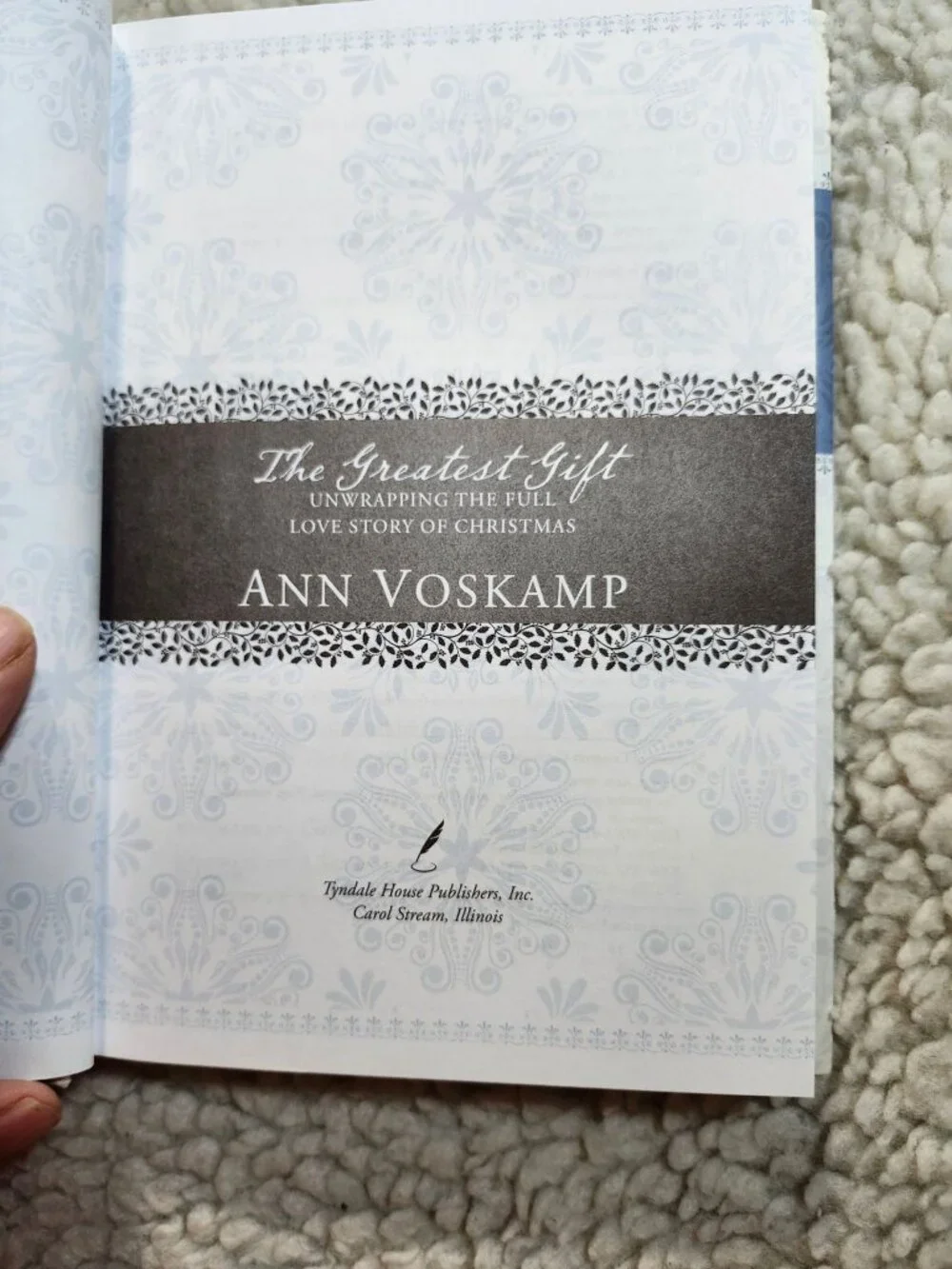 Ann Voskamp The Greatest Gift Hardcover Devotional Advent Christms 9781414387086 - Picture 3 of 13